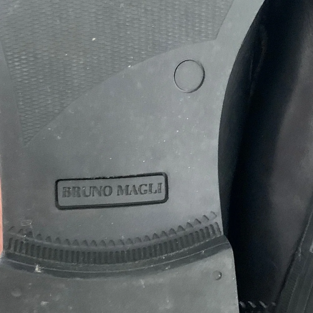 Bruno Magli Berna Black Leather Tassel Loafers Mens 9.5 M Made in Italy BM600404